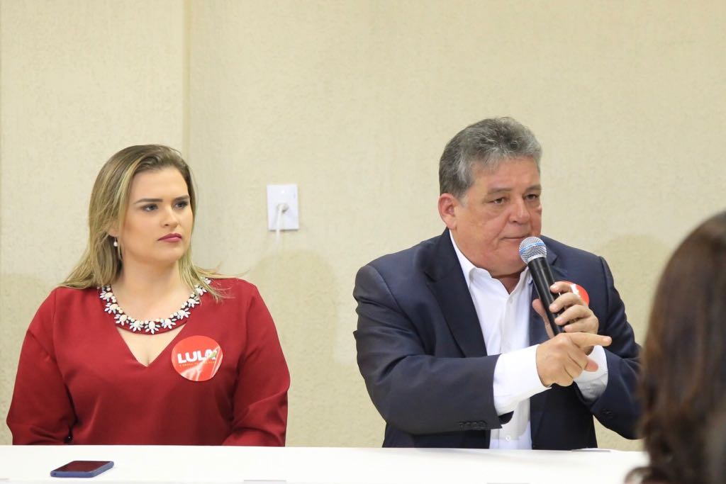 Silvio Costa diz que PSB tenta detonar candidatura Marília, mas não vai conseguir Silvio Costa diz que PSB tenta detonar candidatura Marília, mas não vai conseguir