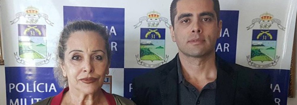 Doutor Bumbum promoveu Bolsonaro, votou em Aécio, pregou derrubada de Dilma e pediu prisão de Lula Doutor Bumbum promoveu Bolsonaro, votou em Aécio, pregou derrubada de Dilma e pediu prisão de Lula