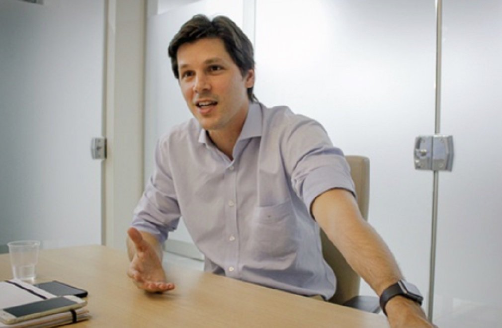 Daniel aproveitará aliança nacional entre DEM e PSDB para criticar Caiado e Eliton Daniel aproveitará aliança nacional entre DEM e PSDB para criticar Caiado e Eliton