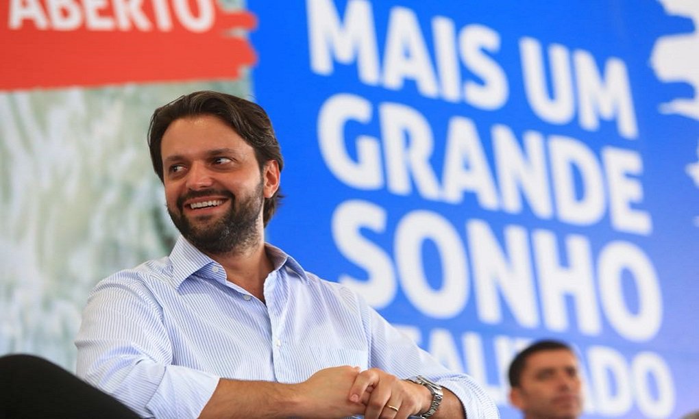 Baldy anuncia retomada de obras de habitação em Senador Canedo Baldy anuncia retomada de obras de habitação em Senador Canedo