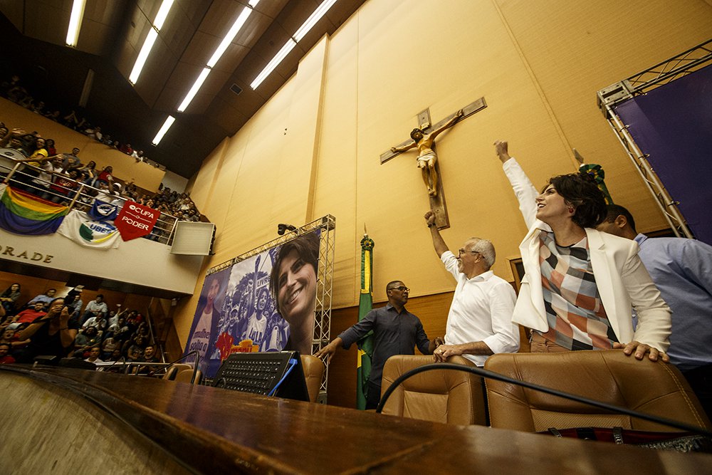 Manuela é a cara nova do Brasil que queremos, diz prefeito de Aracaju (Foto: Marco Vieira) Manuela é a cara nova do Brasil que queremos, diz prefeito de Aracaju