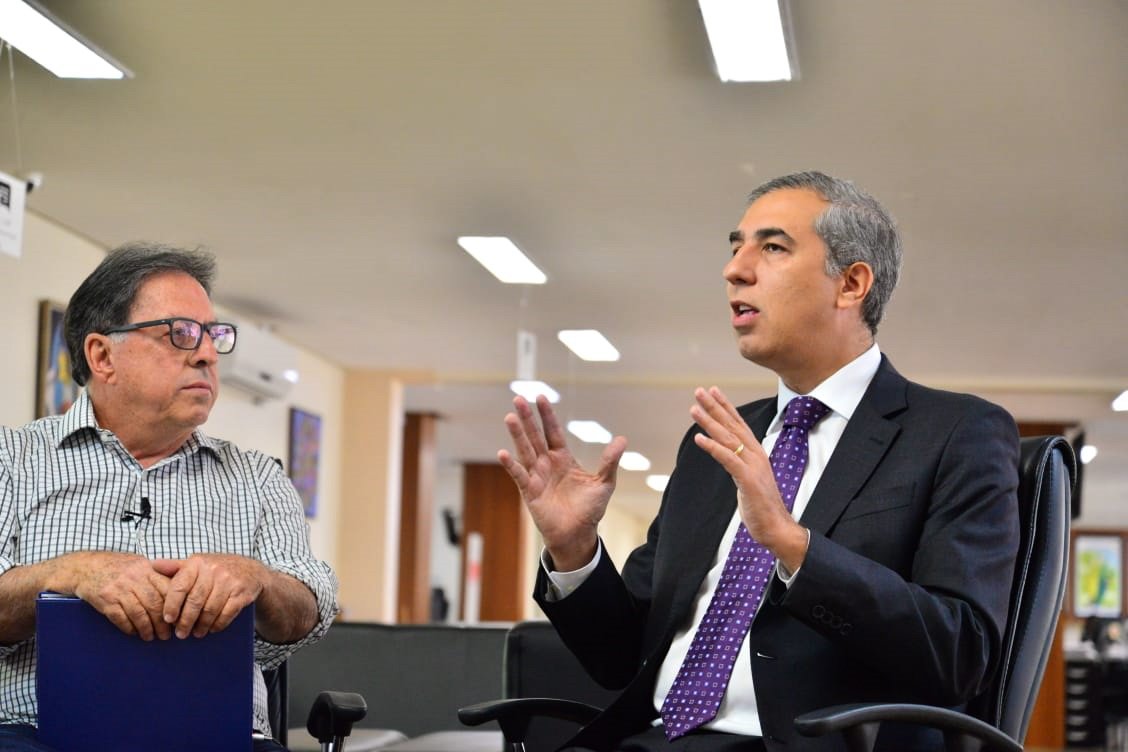 “Não farei campanha de agressões”, afirma José Eliton “Não farei campanha de agressões”, afirma José Eliton