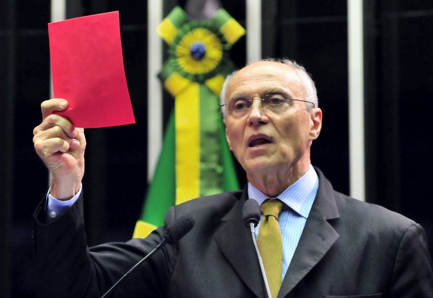 Suplicy: projeto de Lula é o que o brasileiro quer (Foto: Agência Senado) Suplicy: projeto de Lula é o que o brasileiro quer