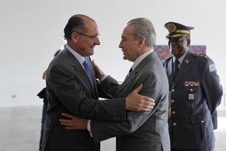 Em entrevista chapa-branca no Roda Viva, Alckmin diz que irá extinguir Ministério do Trabalho Em entrevista chapa-branca no Roda Viva, Alckmin diz que irá extinguir Ministério do Trabalho