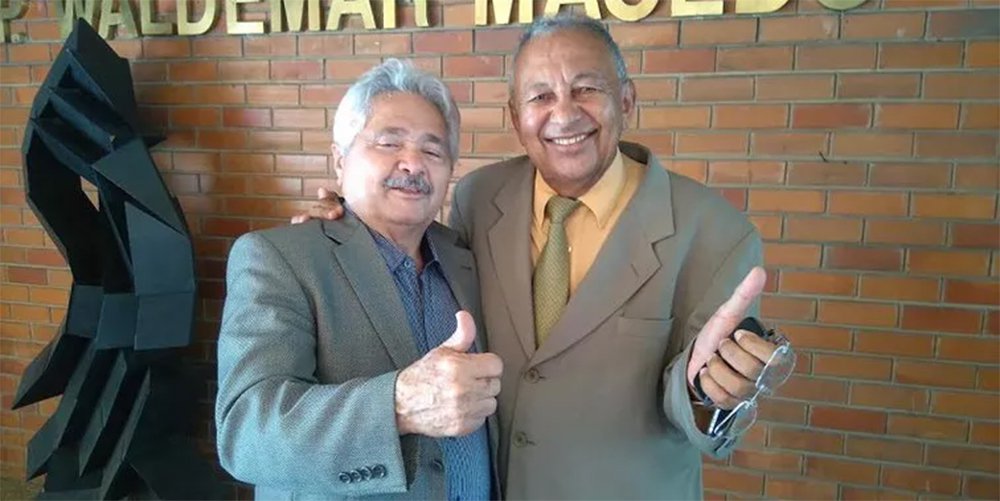 Deputado dá ‘rasteira’ em Senador e é candidato a governador Deputado dá ‘rasteira’ em Senador e é candidato a governador