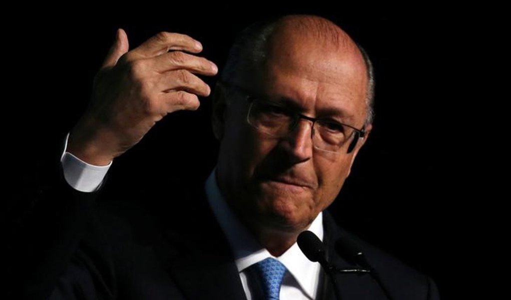 Alckmin, candidato do golpe, terá 40% do tempo de TV (Foto: REUTERS/Paulo Whitaker) Alckmin, candidato do golpe, terá 40% do tempo de TV