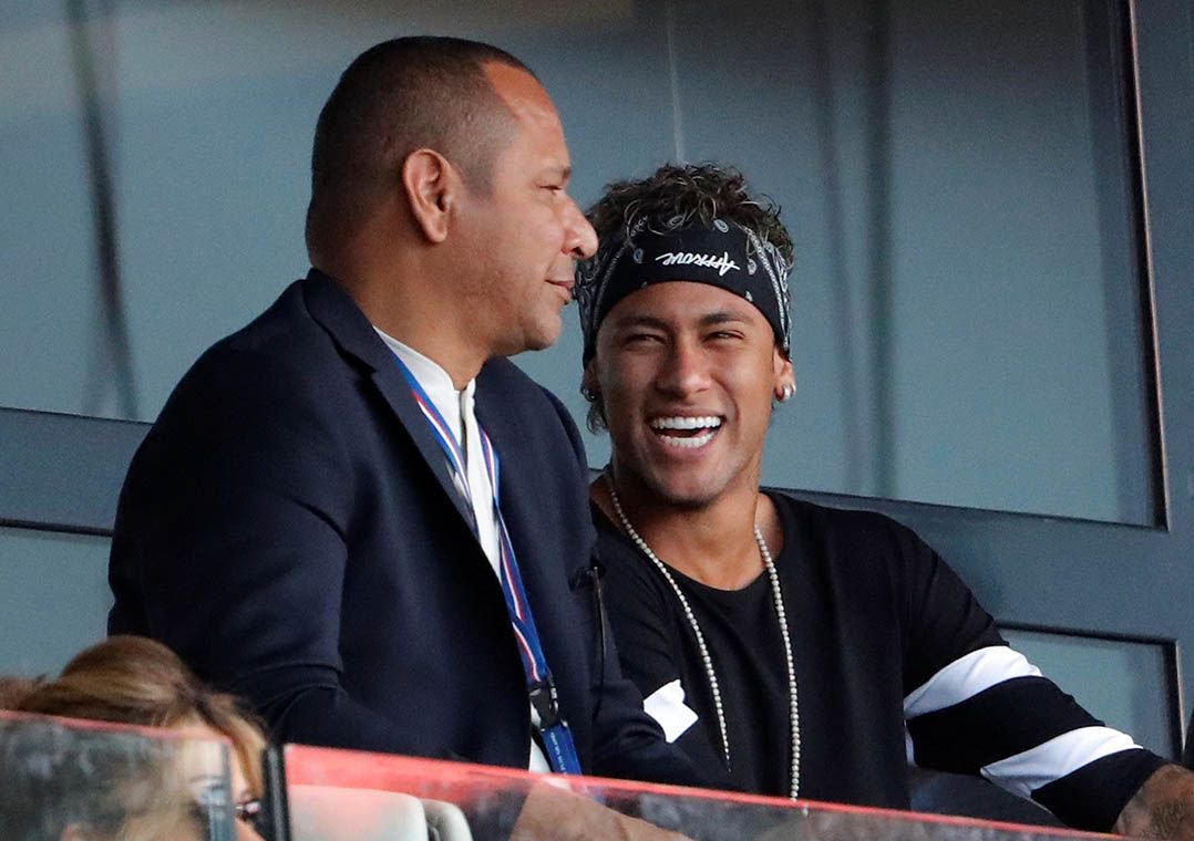 “Eu fiz a festa com a sua mãe”, diz pai de Neymar a repórter da Folha (Foto: John Schults/Reuters) “Eu fiz a festa com a sua mãe”, diz pai de Neymar a repórter da Folha