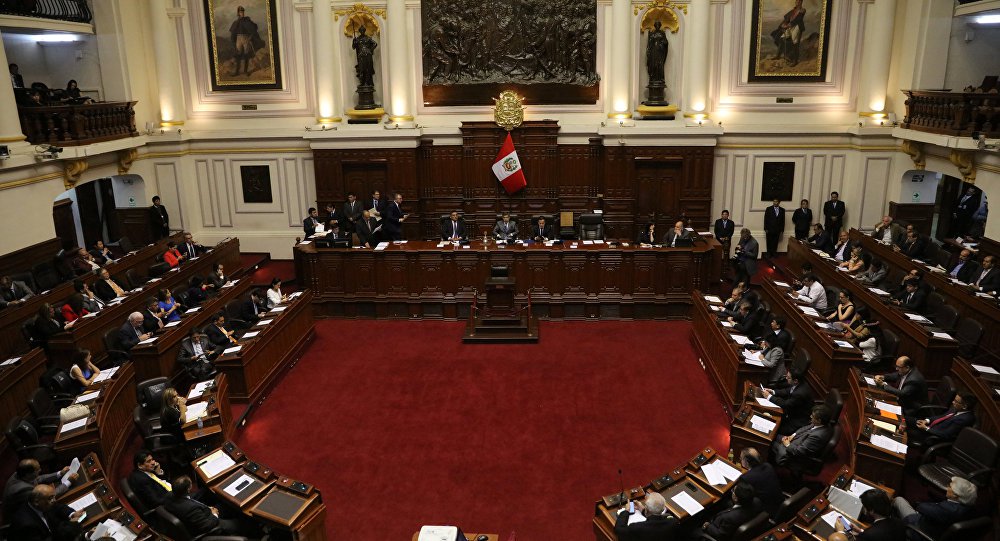 Congresso aprova destituição de cúpula do Judiciário no Peru (Foto: REUTERS / Guadalupe Pardo) Congresso aprova destituição de cúpula do Judiciário no Peru