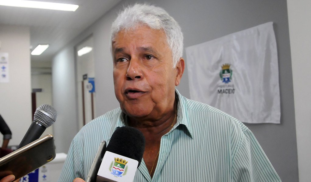 Nonô desiste de qualquer candidatura e voltará a secretaria (Foto: Marco Antônio/Secom Maceió) Nonô desiste de qualquer candidatura e voltará a secretaria