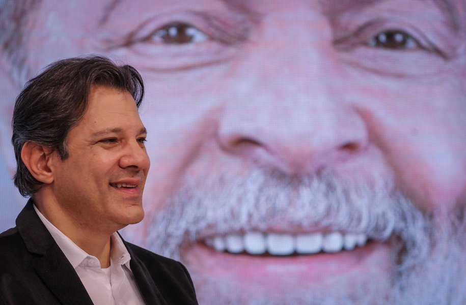 Haddad deve ir a debates agora? (Foto: Stuckert) Haddad deve ir a debates agora?