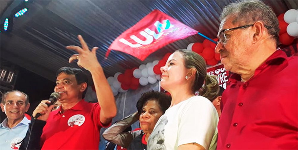 Somos um time e vamos eleger uma grande bancada, diz Wellington Somos um time e vamos eleger uma grande bancada, diz Wellington