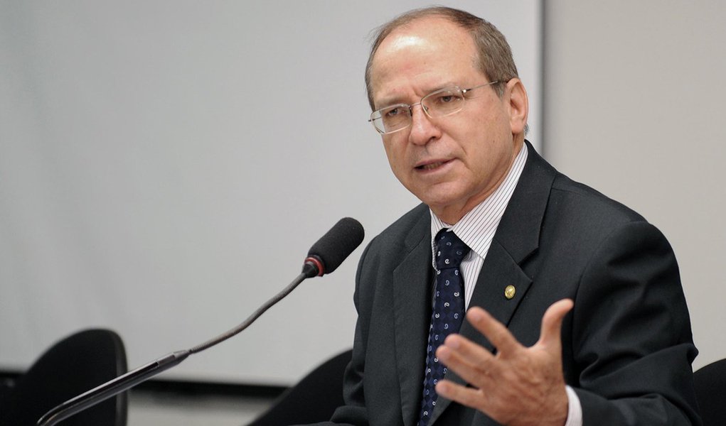 Deputado do PP usa verba em gráfica que não funciona Deputado do PP usa verba em gráfica que não funciona