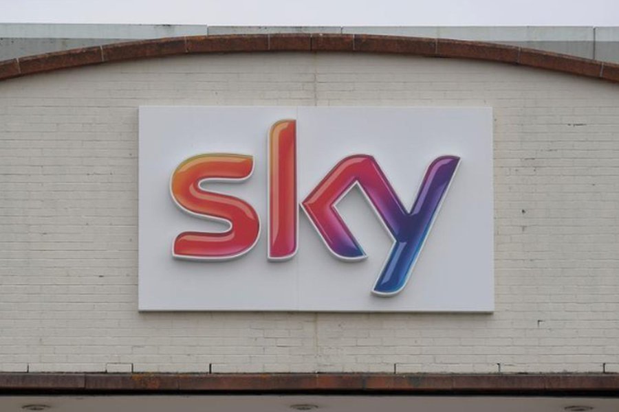 Oferta formal da Fox abre capítulo final na disputa com a Comcast pela Sky Oferta formal da Fox abre capítulo final na disputa com a Comcast pela Sky