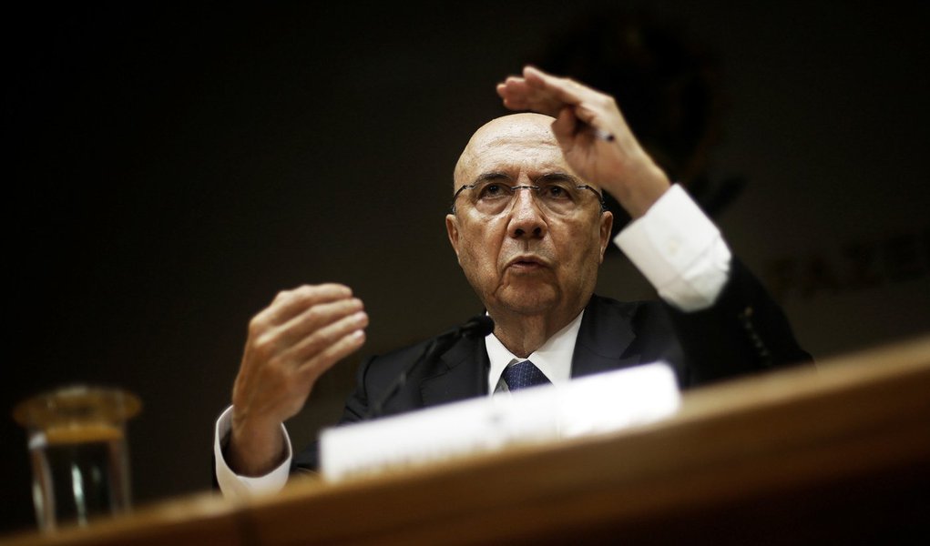 Meirelles surpreende e aparece com 9% na pesquisa Vox Populi/DM (Foto: REUTERS/Adriano Machado) Meirelles surpreende e aparece com 9% na pesquisa Vox Populi/DM
