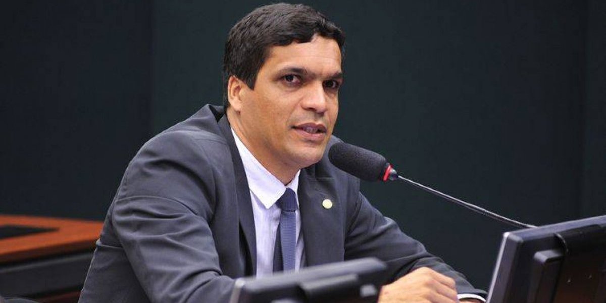 Desconhecido, cabo Daciolo liderou buscas digitais durante debate Desconhecido, cabo Daciolo liderou buscas digitais durante debate