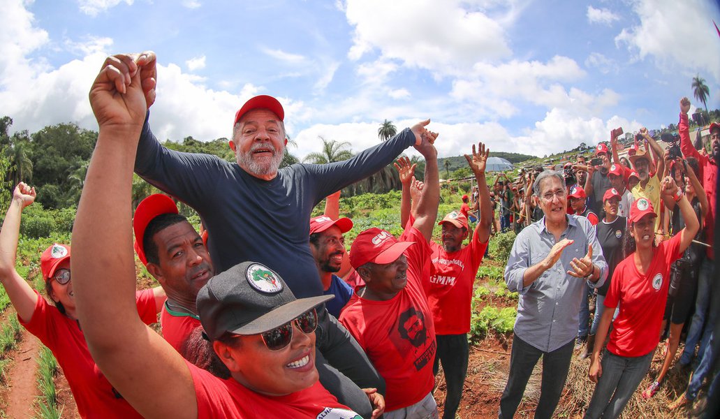 Agonia no campo: assentamentos de Temer representam 2% do que fizeram Lula e Dilma (Foto: Ricardo Stuckert) Agonia no campo: assentamentos de Temer representam 2% do que fizeram Lula e Dilma