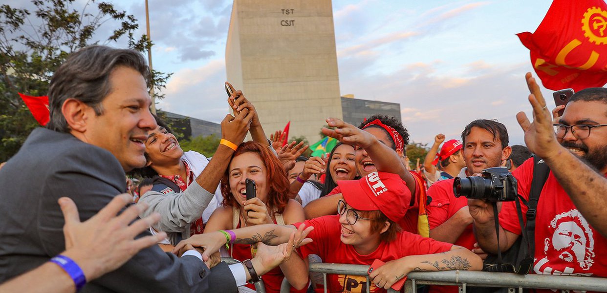 Haddad vai ao Nordeste e já recebe o nome carinhoso de 'Andrade' (Foto: Ricardo Stuckert) Haddad vai ao Nordeste e já recebe o nome carinhoso de 'Andrade'