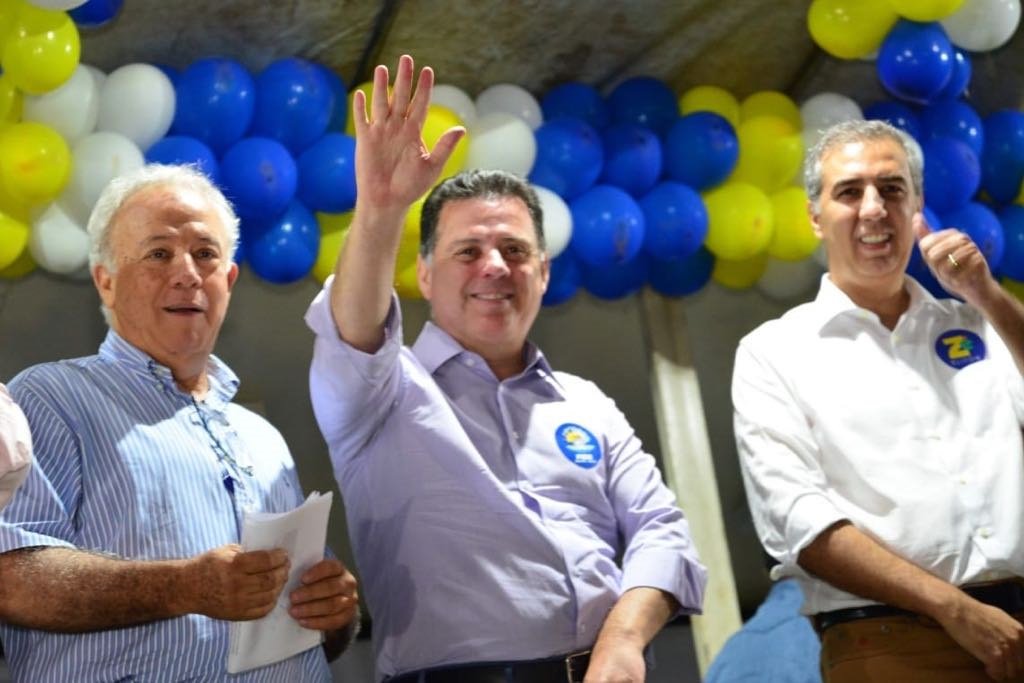 Embalados, Eliton e Marconi iniciam campanha em Goianésia Embalados, Eliton e Marconi iniciam campanha em Goianésia