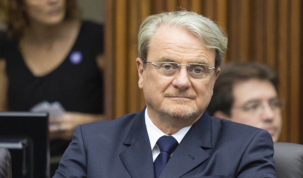 Marcio Lacerda sofre nova derrota na Justiça Marcio Lacerda sofre nova derrota na Justiça
