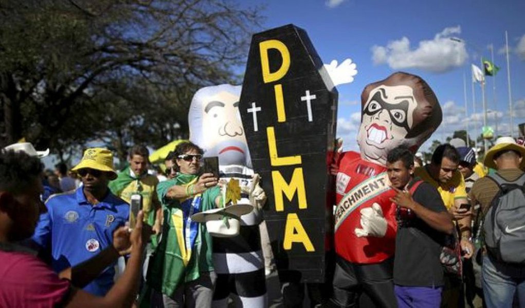 A classe média tradicional e a necessidade de impedimento da candidatura Lula A classe média tradicional e a necessidade de impedimento da candidatura Lula