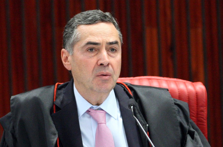 A retórica de Barroso para fazer do caso Lula uma exceção (Foto: Carlos Moura/Ascom/TSE) A retórica de Barroso para fazer do caso Lula uma exceção
