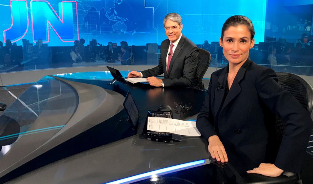 “Bonner e Renata fizeram papel de polemistas”, diz especialista “Bonner e Renata fizeram papel de polemistas”, diz especialista