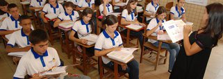 Tripé da cidadania: educação, saúde e moradia Tripé da cidadania: educação, saúde e moradia