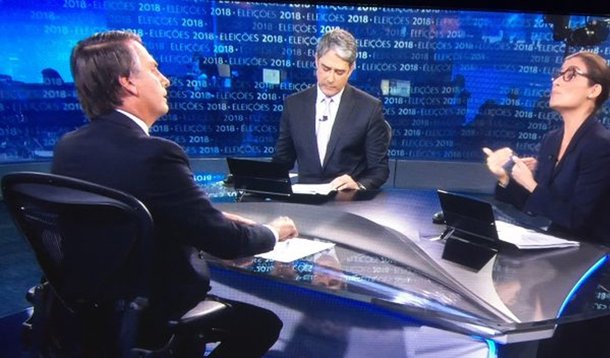 Bolsonaro durante debate no Jornal Nacional (Foto: Reprodução) Bolsonaro durante debate no Jornal Nacional