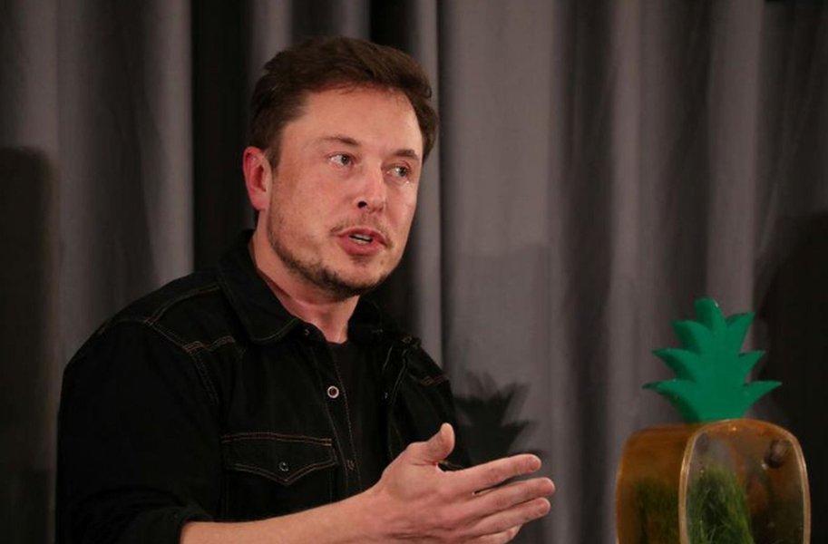 Desistência de fechar capital pode aumentar problemas de Elon Musk na Tesla Desistência de fechar capital pode aumentar problemas de Elon Musk na Tesla