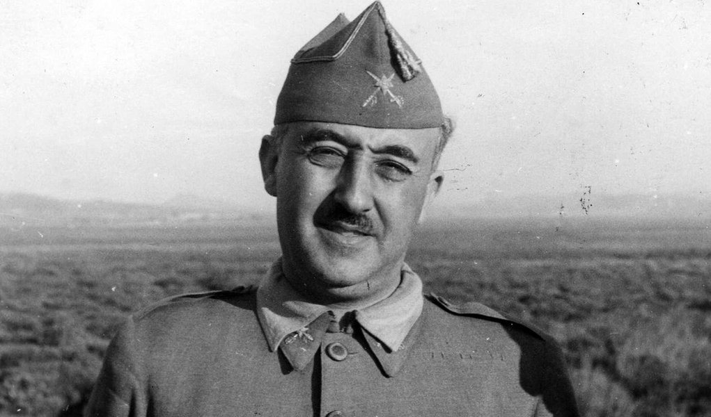 Possível exumação de ditador Franco gera polêmicas na Espanha Possível exumação de ditador Franco gera polêmicas na Espanha