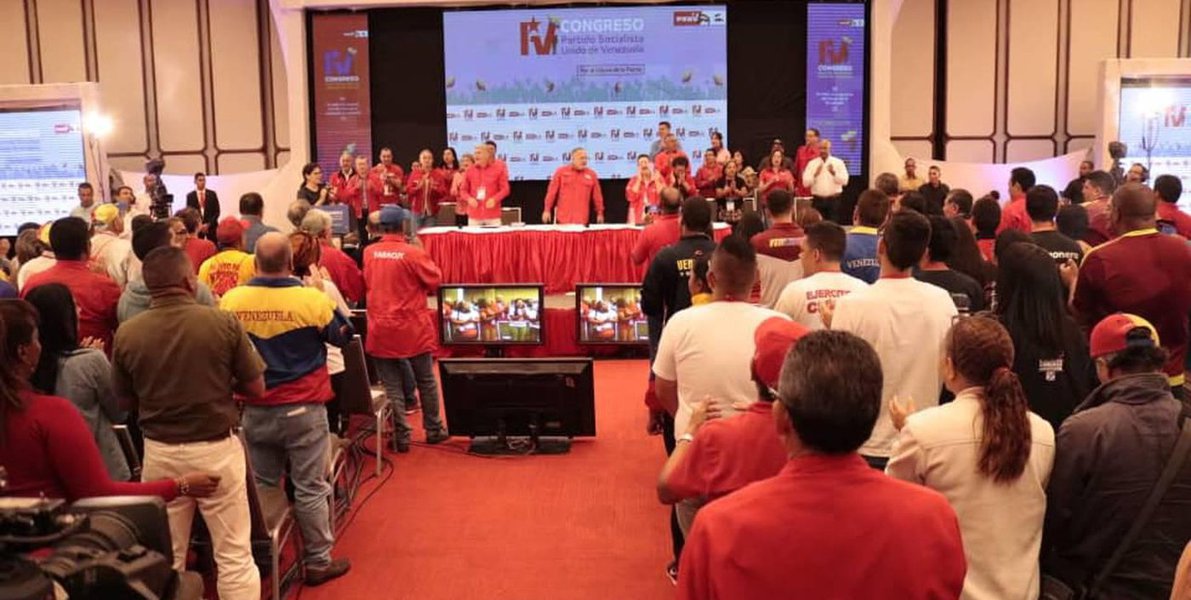 Socialistas venezuelanos apoiam plano de recuperação econômica Socialistas venezuelanos apoiam plano de recuperação econômica