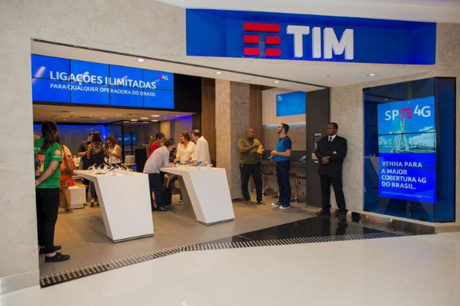 TIM confirma que vice-presidente de operações deixará empresa até fim de setembro TIM confirma que vice-presidente de operações deixará empresa até fim de setembro