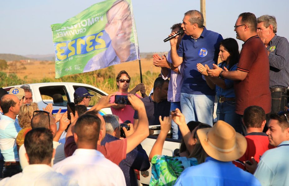 Prefeita do PT declara apoio a Zé Eliton Prefeita do PT declara apoio a Zé Eliton