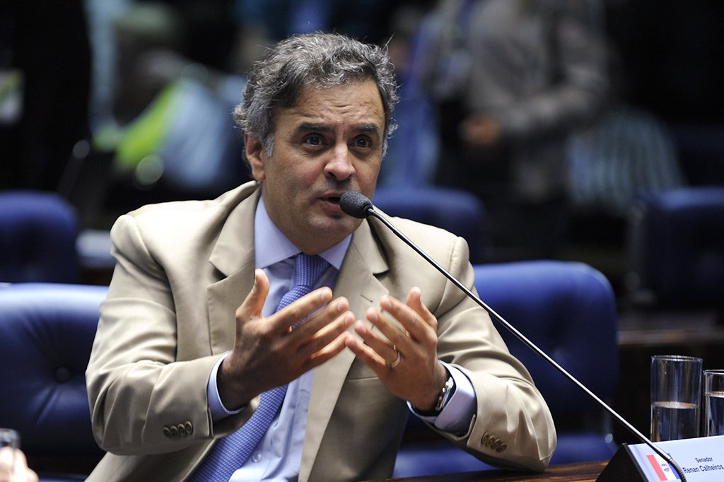 Isolado, como Aécio se elege deputado? (Foto: Moreira Mariz - Agência Senado) Isolado, como Aécio se elege deputado?