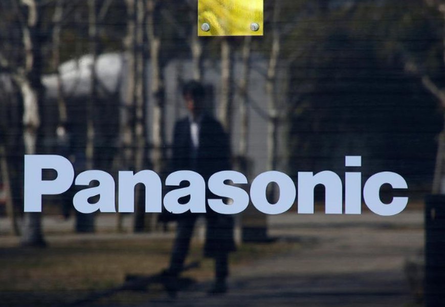 Panasonic faz parceria para licenciar fabricação de baixo custo de telas OLED Panasonic faz parceria para licenciar fabricação de baixo custo de telas OLED