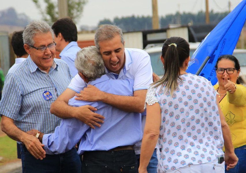 Zé Eliton fecha giro de carreatas com grande mobilização em Jataí Zé Eliton fecha giro de carreatas com grande mobilização em Jataí