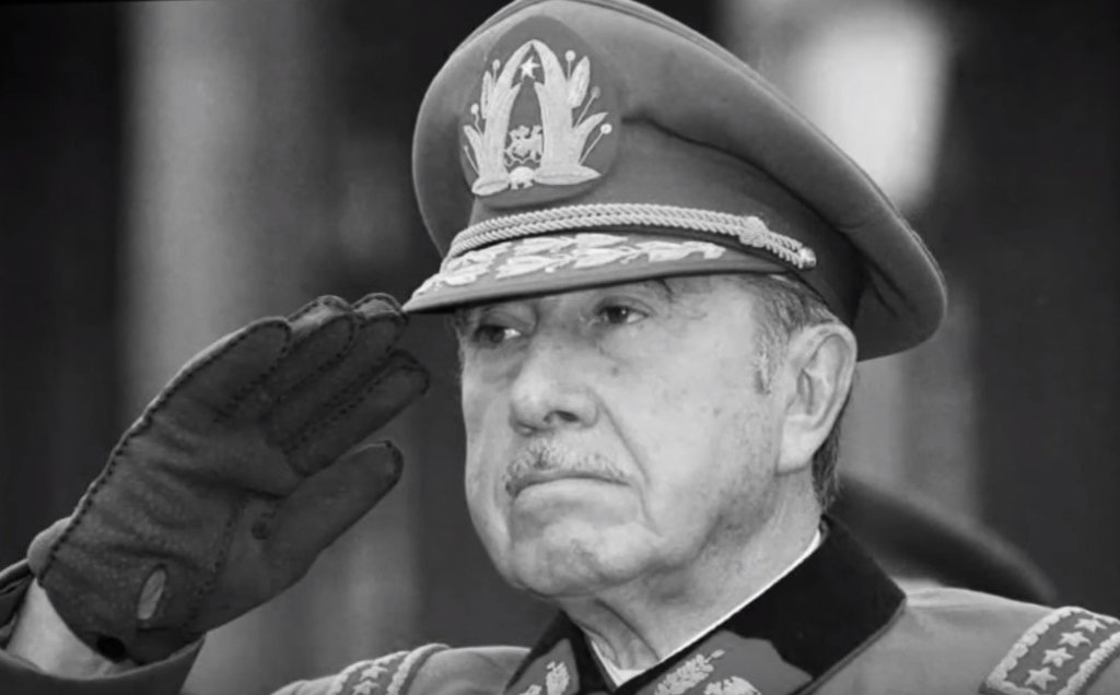 Justiça ordena confisco de mais de US$ 1,6 milhão de bens de Pinochet (Foto: Reprodução (Youtube)) Justiça ordena confisco de mais de US$ 1,6 milhão de bens de Pinochet