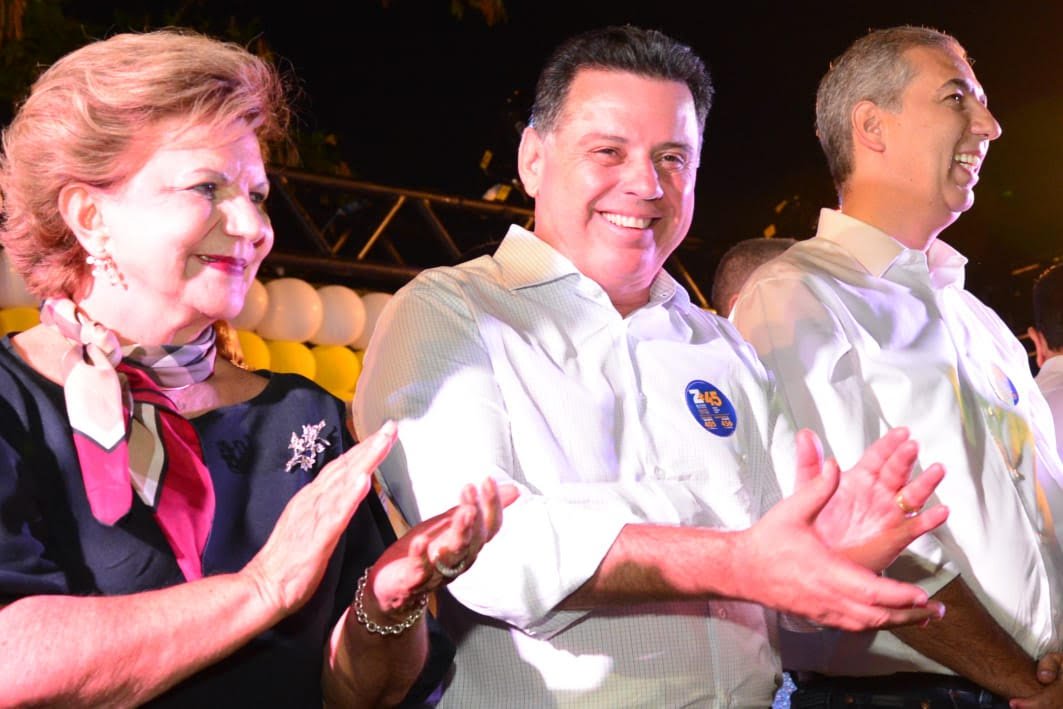 Lúcia: “Votar no Zé Eliton é votar no futuro das nossas gerações” Lúcia: “Votar no Zé Eliton é votar no futuro das nossas gerações”