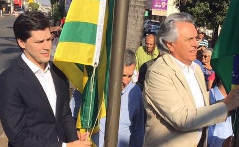 Daniel critica “oportunismo” de Caiado: “foi do governo por 16 anos e só agora vê defeitos” Daniel critica “oportunismo” de Caiado: “foi do governo por 16 anos e só agora vê defeitos”
