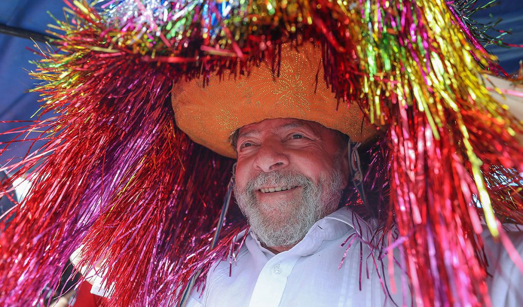 Onda Lula se espalha por todo o Brasil (Foto: RICARDO STUCKERT) Onda Lula se espalha por todo o Brasil