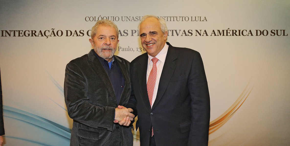 Ernesto Samper: algozes de Lula usam Justiça para vitória política Ernesto Samper: algozes de Lula usam Justiça para vitória política