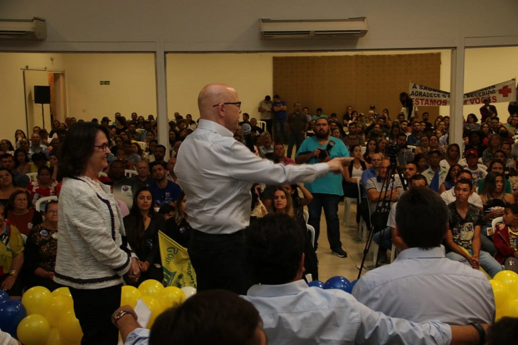 “Vou colocar os bandidos para trabalhar nas cadeias”, diz Demóstenes “Vou colocar os bandidos para trabalhar nas cadeias”, diz Demóstenes
