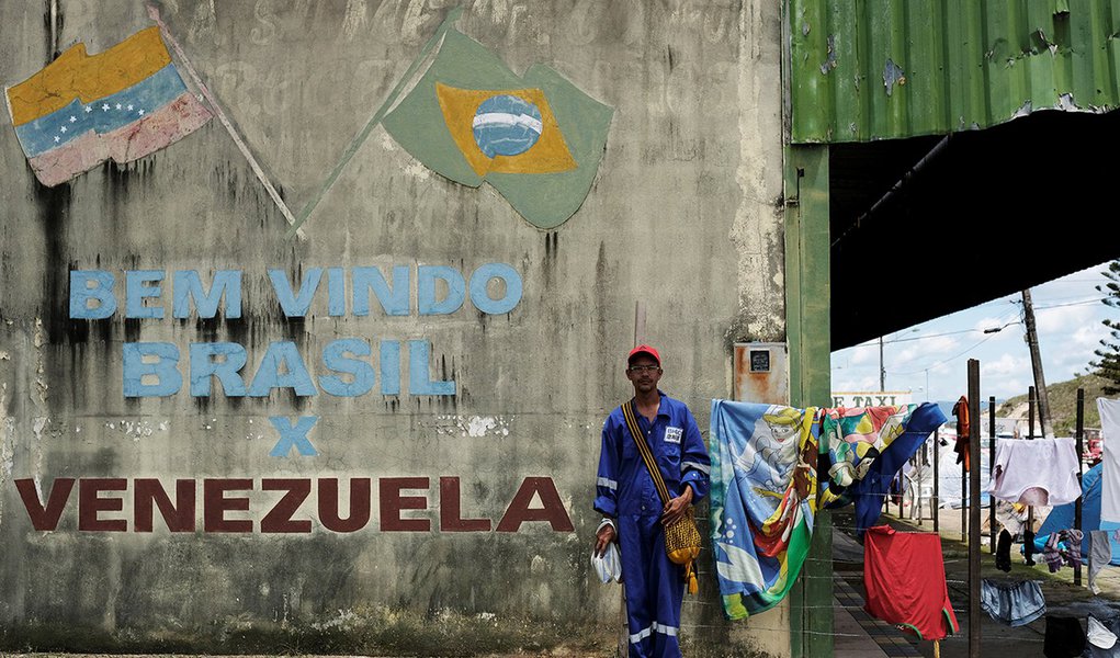 AGU pede que Supremo rejeite fechamento de fronteira com Venezuela (Foto: REUTERS/Nacho Doce) AGU pede que Supremo rejeite fechamento de fronteira com Venezuela