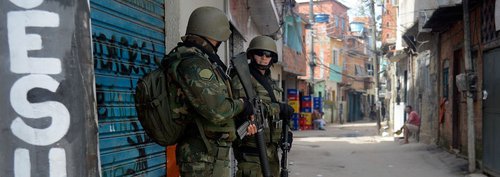 Parem de nos matar! (Foto: ABR) Parem de nos matar!