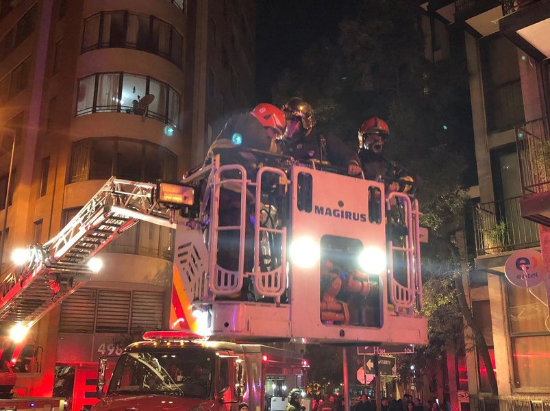 Seis turistas brasileiros morrem intoxicados em Santiago do Chile Seis turistas brasileiros morrem intoxicados em Santiago do Chile