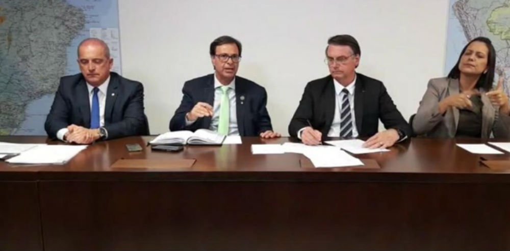 Bolsonaro dá como certa derrota no Senado sobre Coaf: deve aprovar o que foi votado na Câmara Bolsonaro dá como certa derrota no Senado sobre Coaf: deve aprovar o que foi votado na Câmara