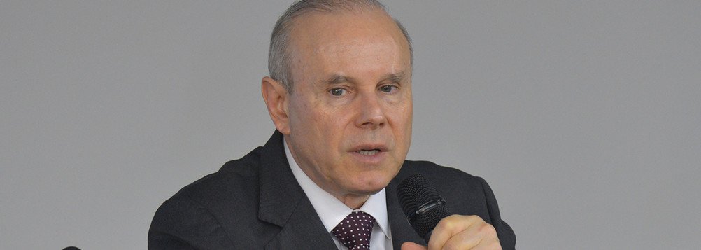 Mantega e Coutinho viram réus acusados de fraude em repasses do BNDES (Foto: Wilson Dias/Agencia Brasil) Mantega e Coutinho viram réus acusados de fraude em repasses do BNDES