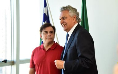 Réu em ação ambiental, Chitãozinho será garoto-propaganda de Bolsonaro e agronegócio (Foto: Divulgação/Governo de Goiás) Réu em ação ambiental, Chitãozinho será garoto-propaganda de Bolsonaro e agronegócio