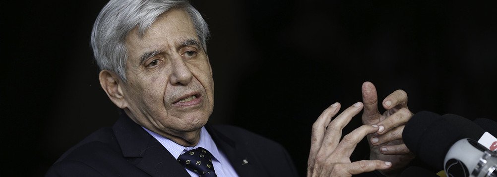 Heleno toca o terror: ‘vamos virar uma Venezuela e disputar arroz no tapa’ (Foto: Fabio Pozzebom - ABR) www.brasil247.com - Heleno toca o terror: ‘vamos virar uma Venezuela e disputar arroz no tapa’