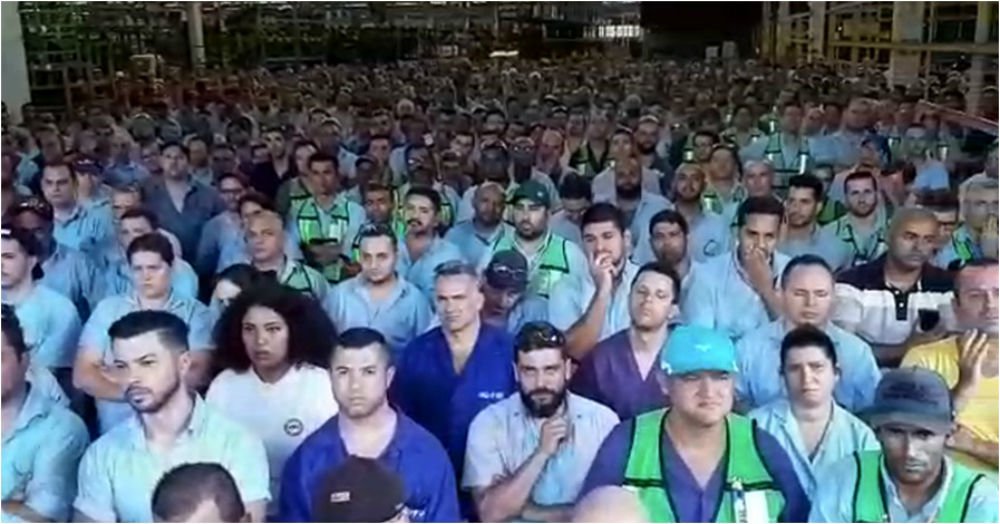 Sindicatos preparam greve geral no chão de fábrica Sindicatos preparam greve geral no chão de fábrica